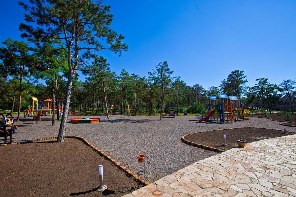 Elizium Park Hotel Koblevo Bagian luar foto